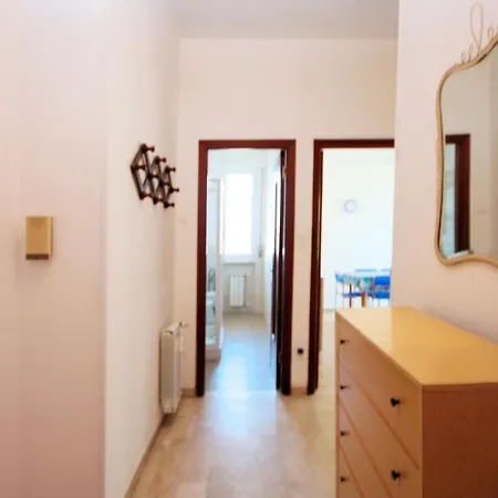 Vittorio Veneto 9