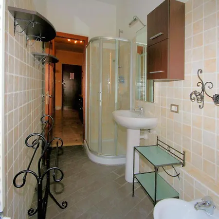 Vittorio Veneto 9 Apartment Borghetto Santo Spirito