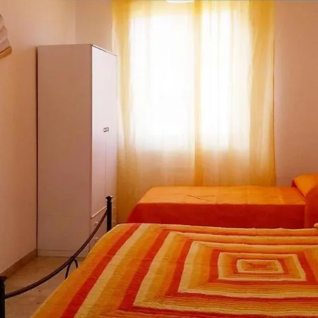 Vittorio Veneto 9 *