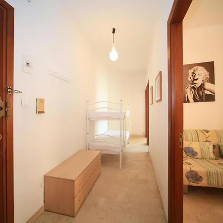 Vittorio Veneto 9 Apartment Borghetto Santo Spirito