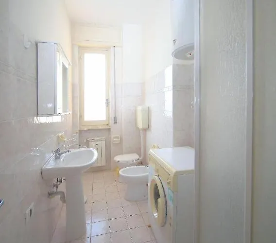 Vittorio Veneto 9 Borghetto Santo Spirito