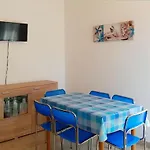 Apartment Vittorio Veneto 9 Borghetto Santo Spirito