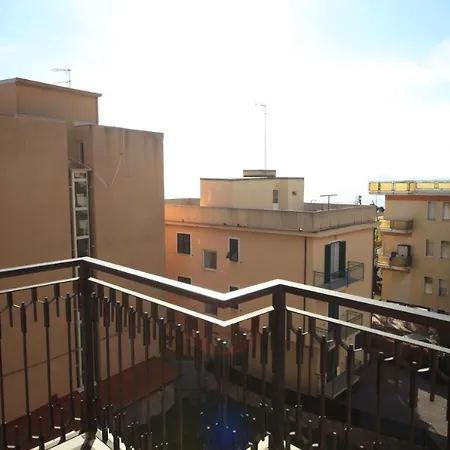 Vittorio Veneto 9 Daire Borghetto Santo Spirito